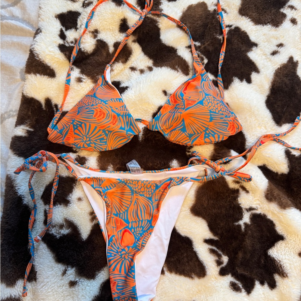 SHEIN bathing suit set - Picture 5 of 6